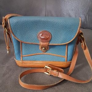 Dooney & Bourke Purse