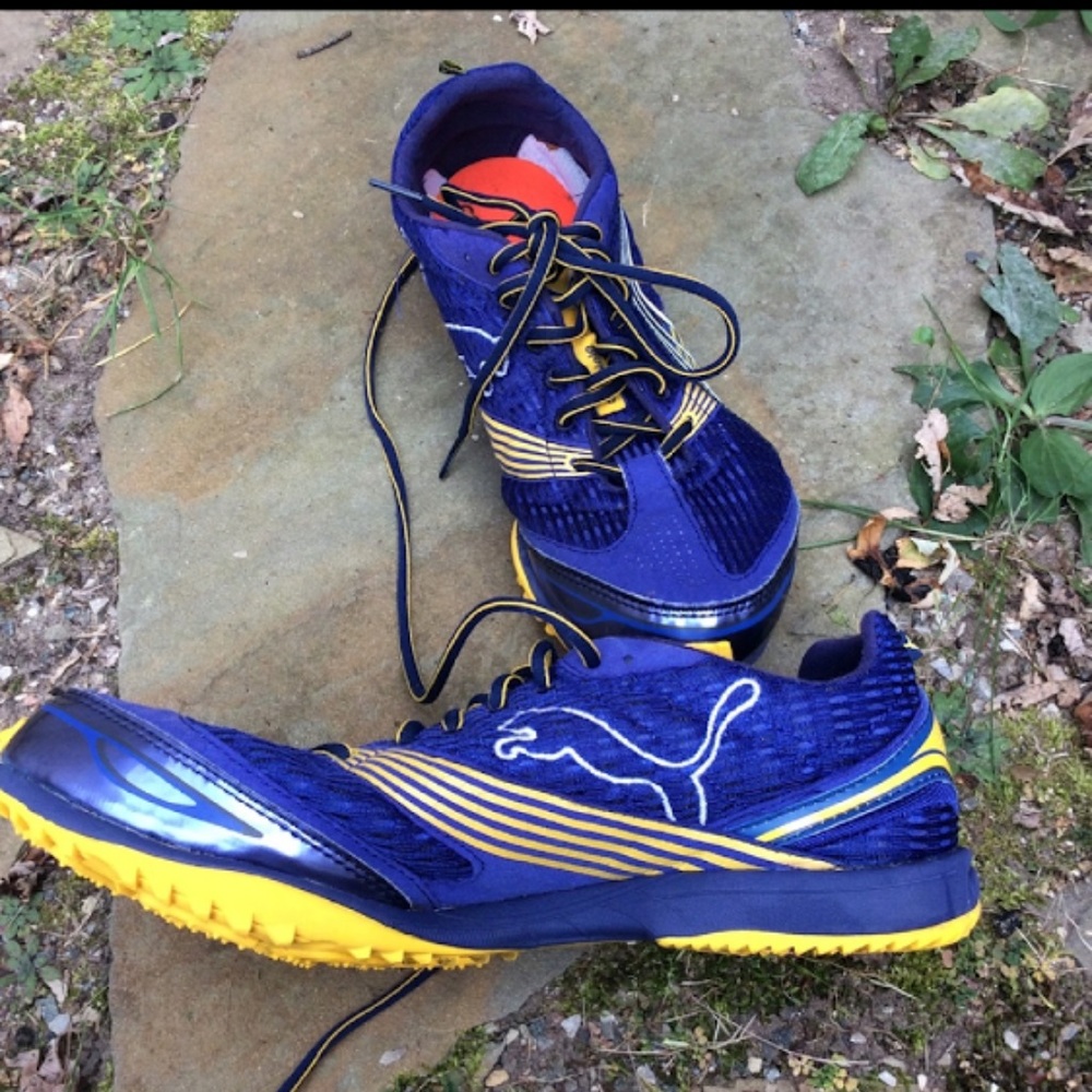 Puma track shoes size 9