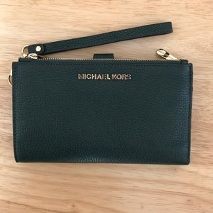Michael Kors phone wallet wristlet