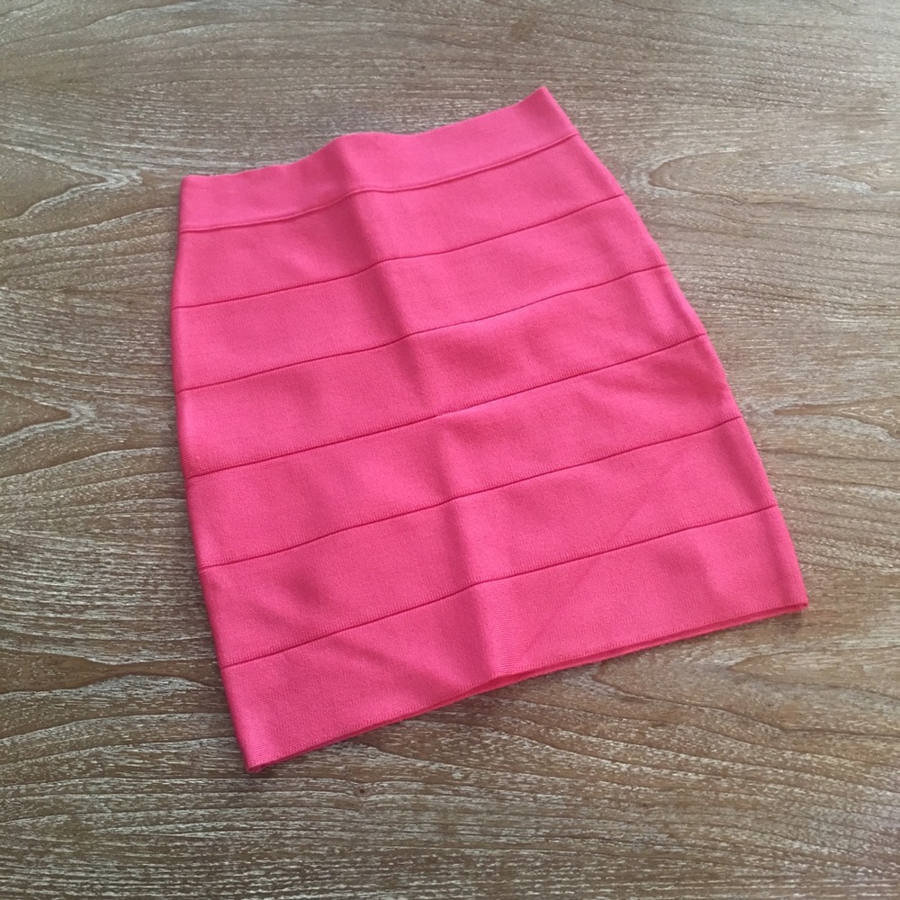 Bebe bandage skirt