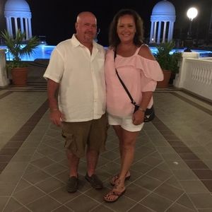 Meet your Posher, Dee