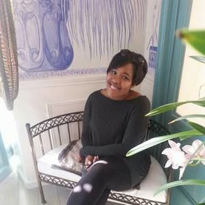 Meet your Posher, Bria