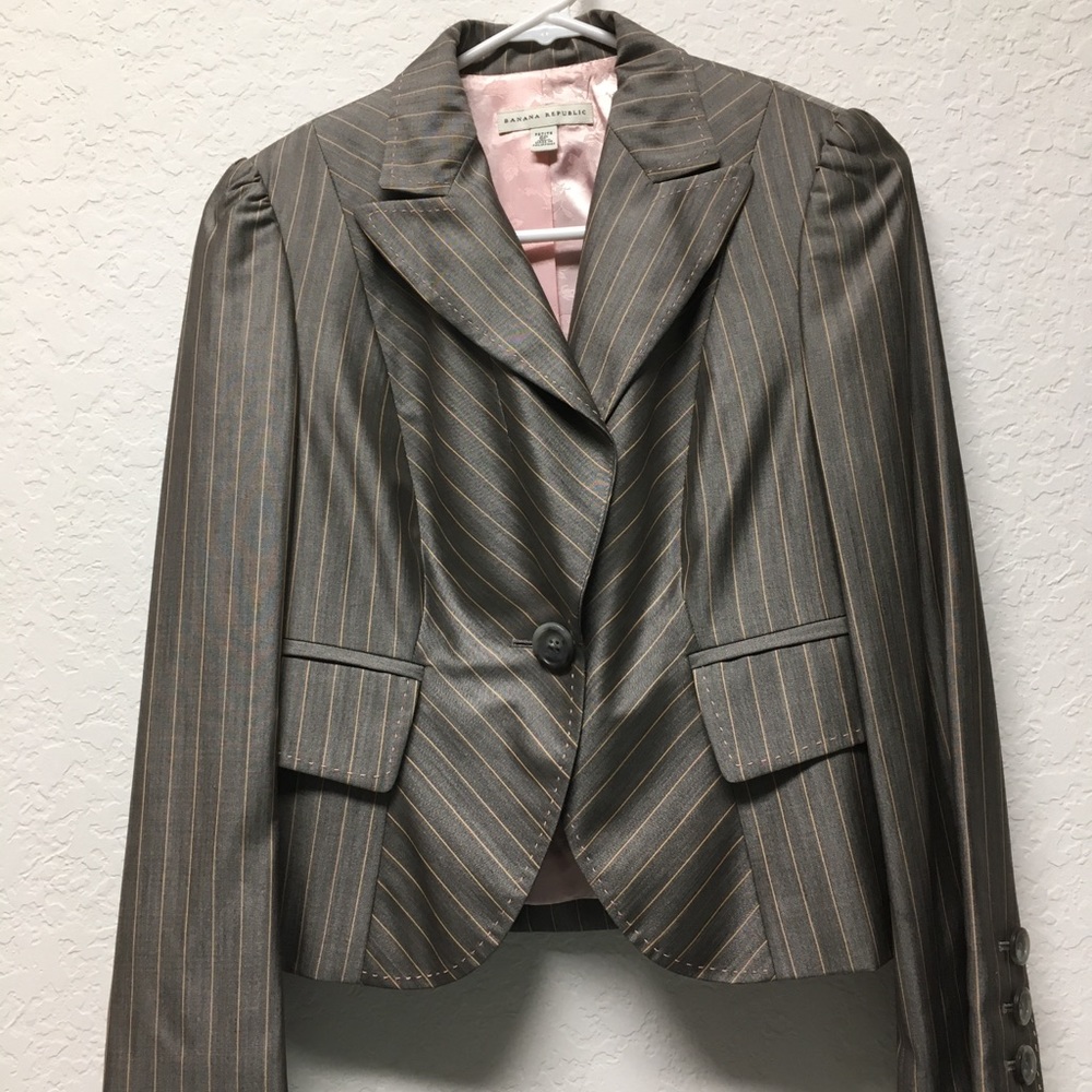 Banana Republic Wool Pinstripe Blazer (NEW)