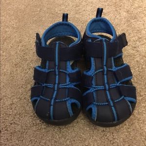 Water sandals 2 pair size 9 and size 8