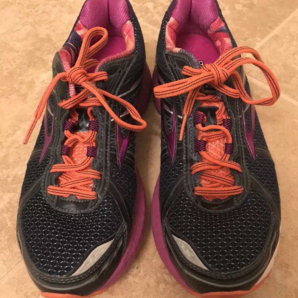 Brooks GTS 15 Running Shoes Sneakers