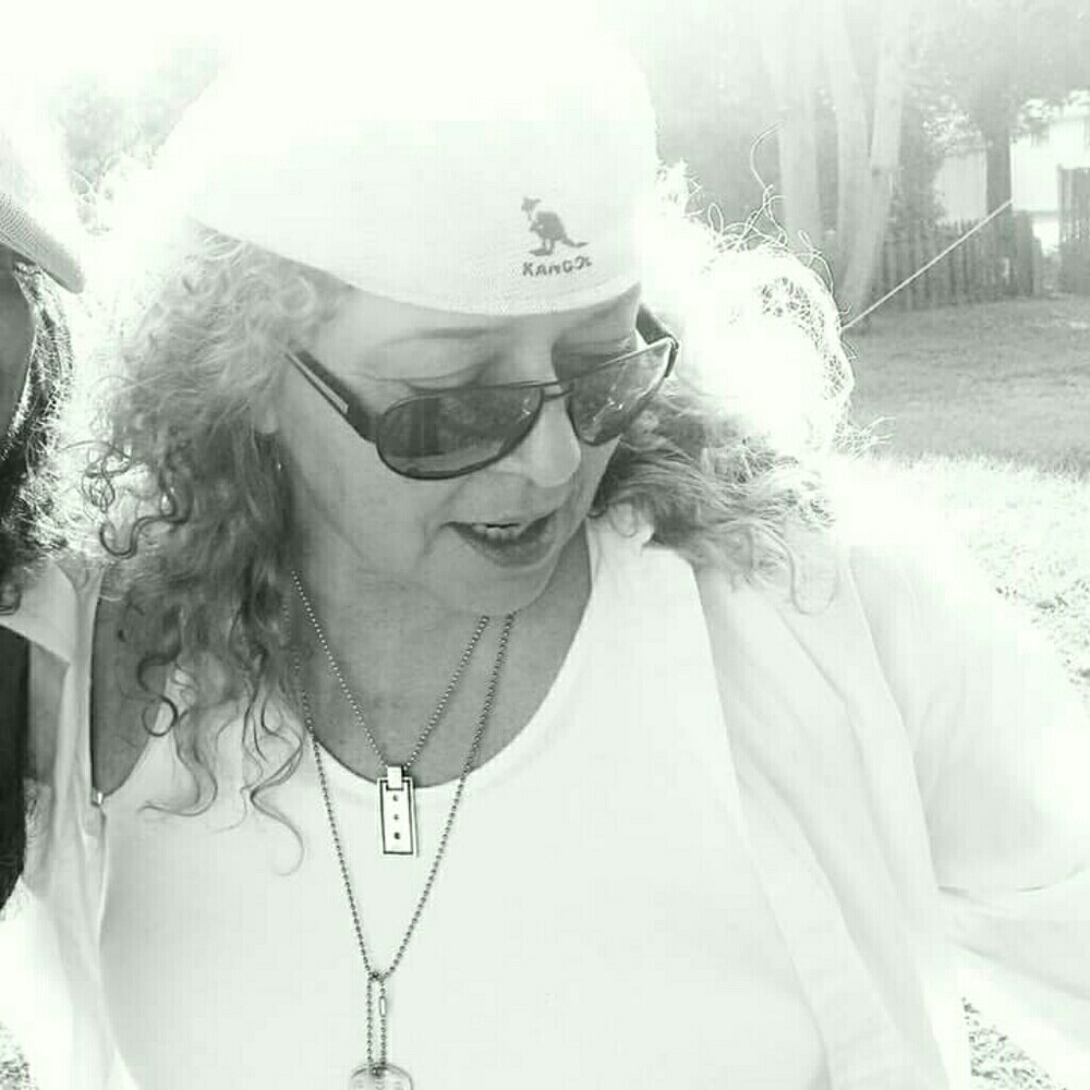 Meet your Posher, Met