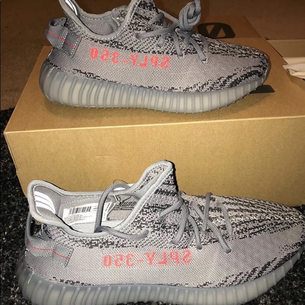 Yeezy Belugas 2.0