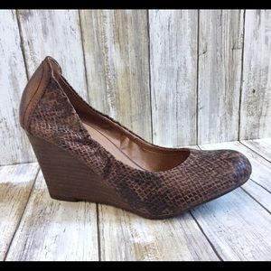 Lucky Brand Wedge - Size 9.5