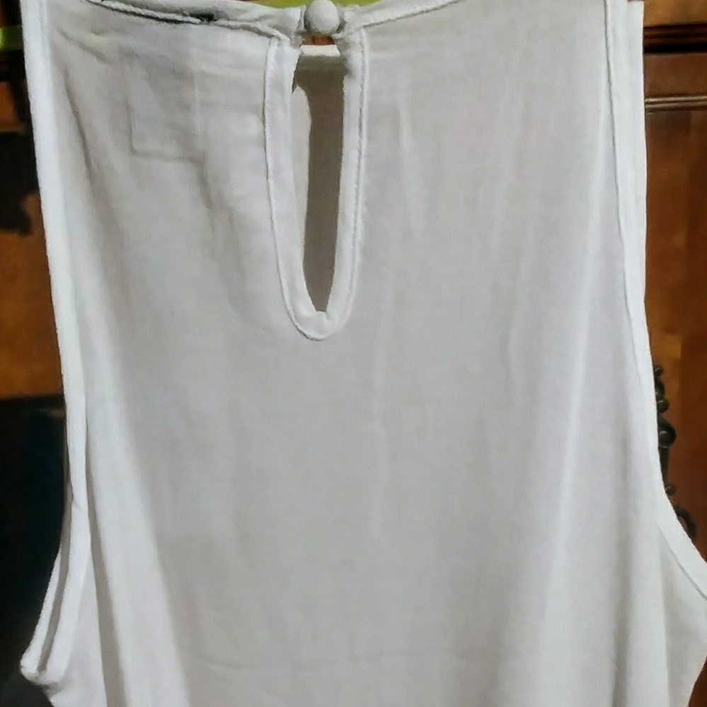 Nwt Rue21 white tank - Picture 3 of 3