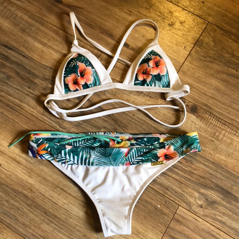 Cenote Australia Surf bikini set xs