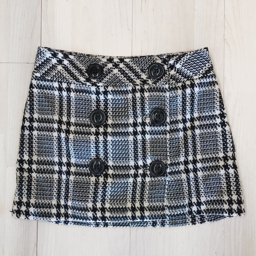Express tweed skirt.