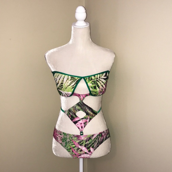 ‼️ SOLD ‼️ - Picture 2 of 4