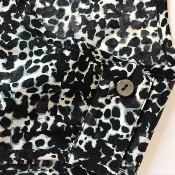 Ann Taylor Leopard Sleeveless Top with Buttons - Picture 2 of 4