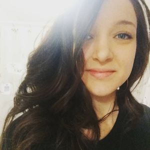 Meet your Posher, Abigail