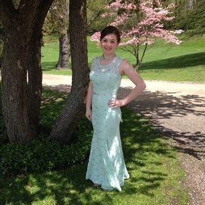 Mint Green Prom dress