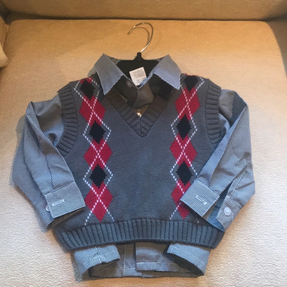 Adorable top ensemble!