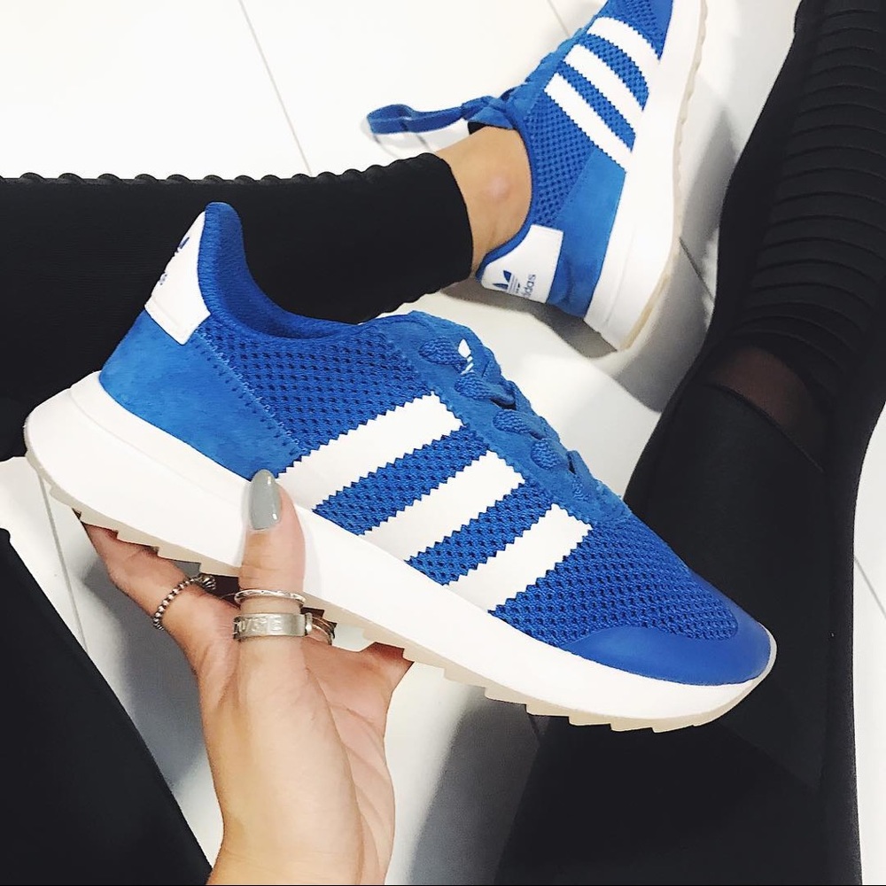 Adidas Flashback Sneakers
