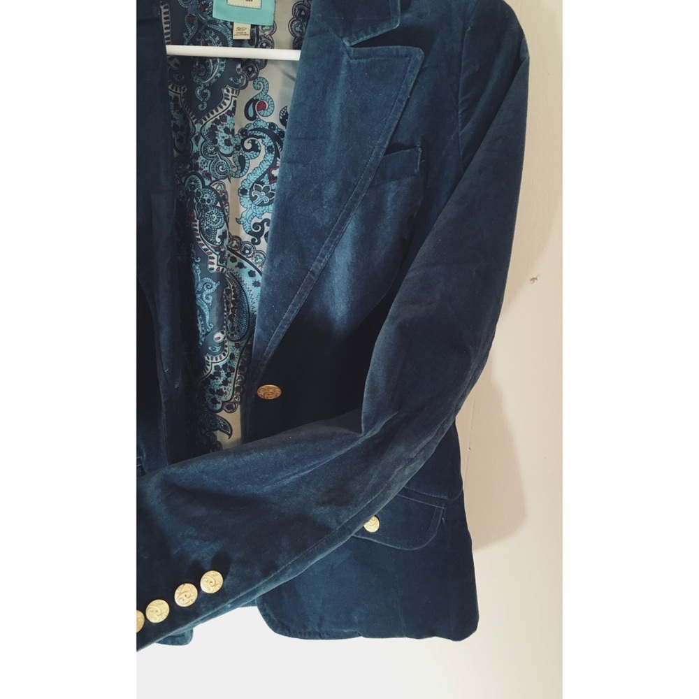 Soft velvet dark blue blazer