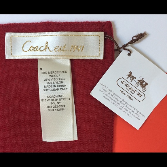 ❤️ Coach Graffiti Scarf Muffler ❤️ - Picture 6 of 8