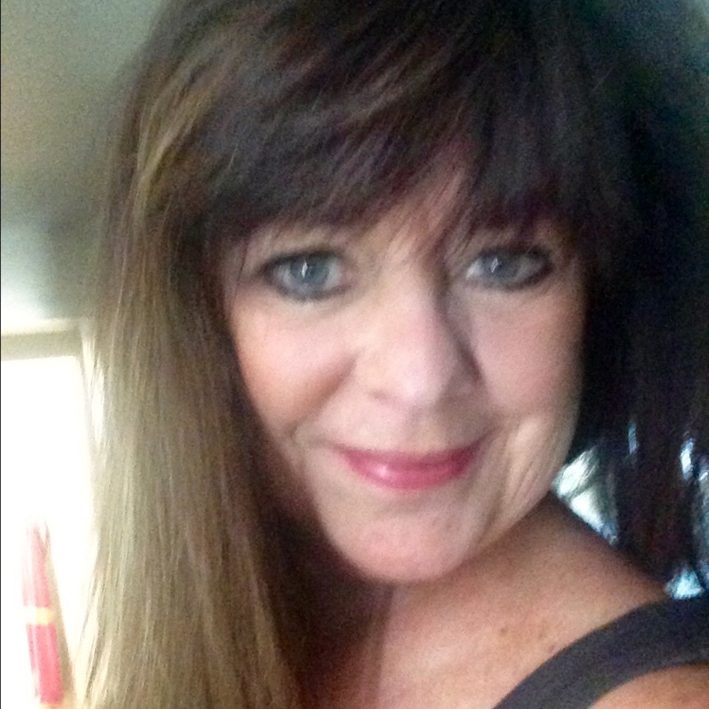 Meet your Posher, Kay