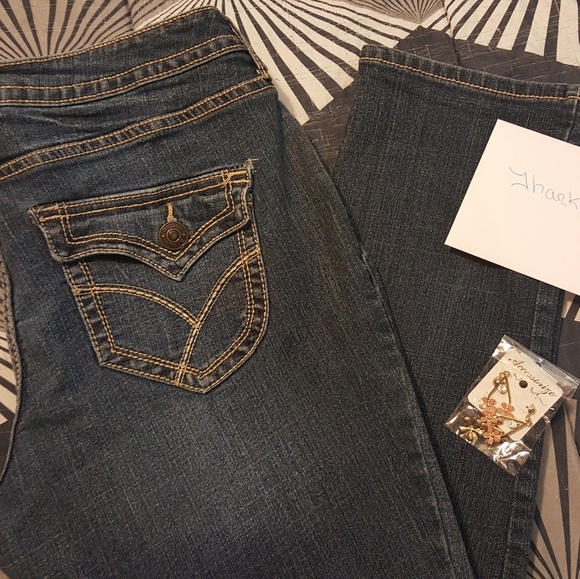 *SHIPPED* - Picture 3 of 4