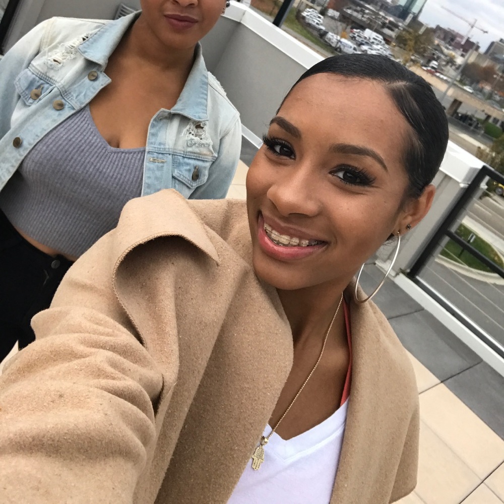 Meet your Posher, Brielle