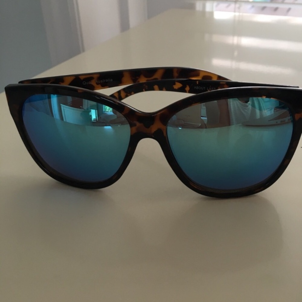 Quay sunglasses