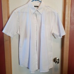 Men's short sleeve dress shirt sz med