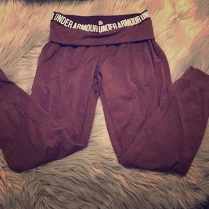 Athletic joggers