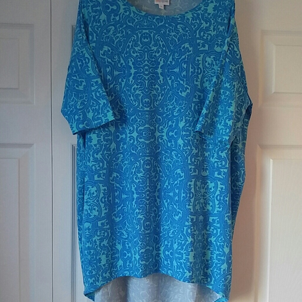 *SALE* Lularoe Irma - M - EUC (Price Drop!)