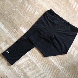 Under Armour capris