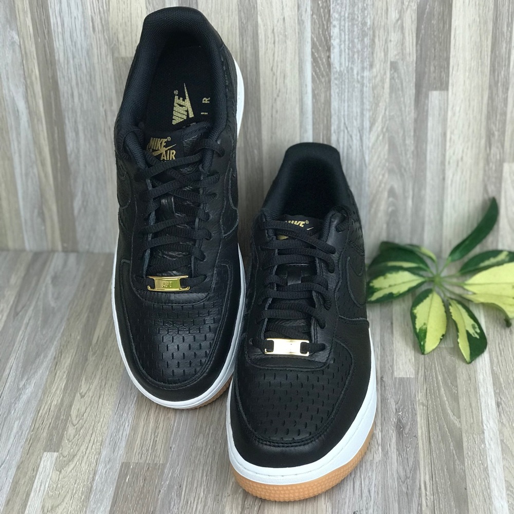 NWT Nike Air Force 1’07 PRM Black Gold WMNS - Picture 7 of 8