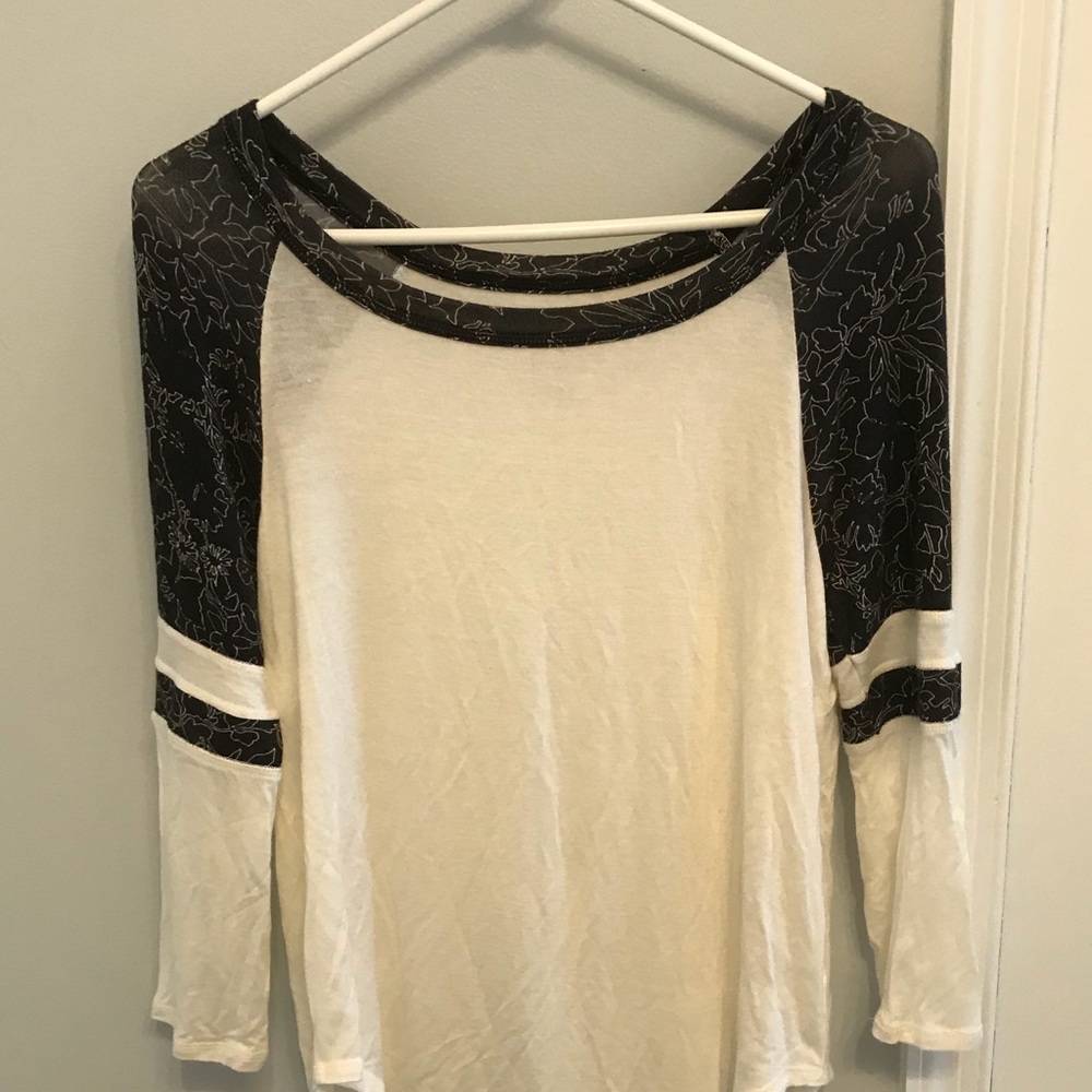 PacSun baseball tee