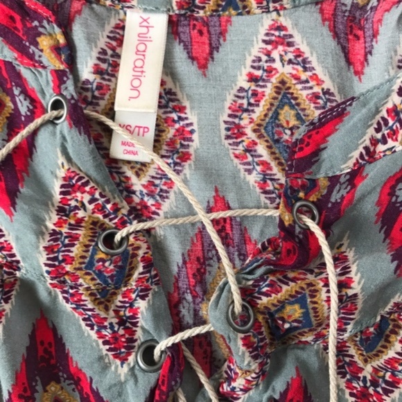 Xhilaration Tribal Tank Top - Picture 4 of 5