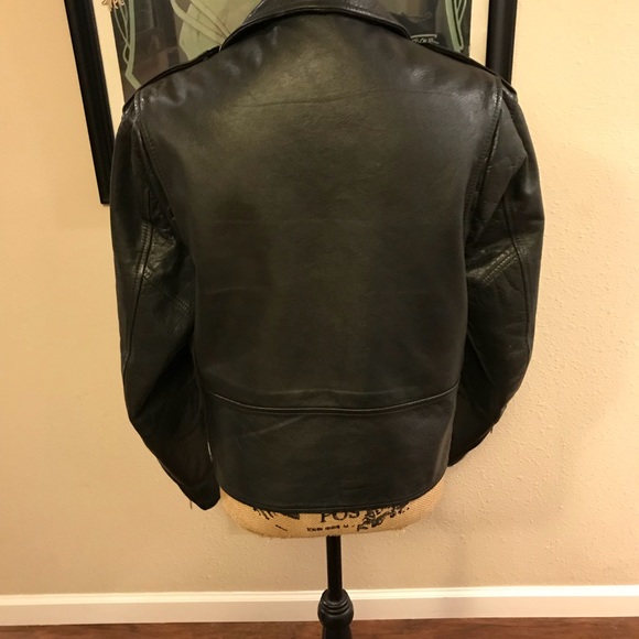 Vintage motorcycle leather jacket - Picture 7 of 8