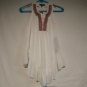 NWT embroidered white tank