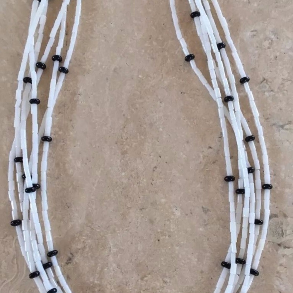 6S White Bamboo Coral Onyx Bead Necklace Pendant