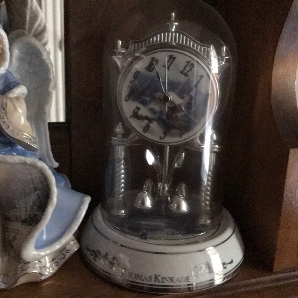 Thomas ko made clock