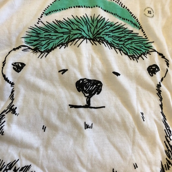 Aeropostale Short Sleeved Polar Bear Graphic Tee - Picture 2 of 4