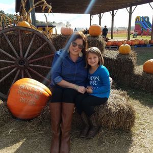 Meet your Posher, Lauren