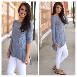 NWT Infinity Raine side lace Tunic, blue, M