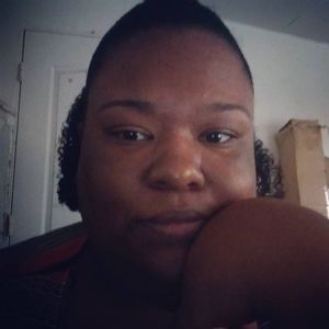 Meet your Posher, Shamika