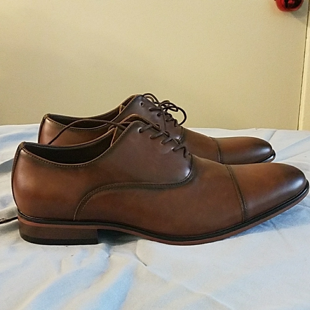 Men's Brown Dress Shoes