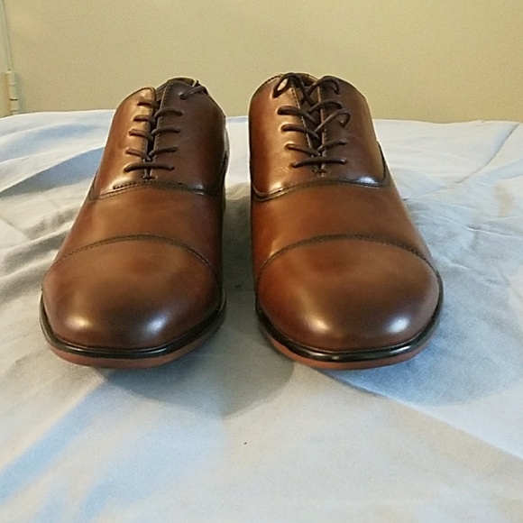 Men's Brown Dress Shoes - Picture 2 of 4