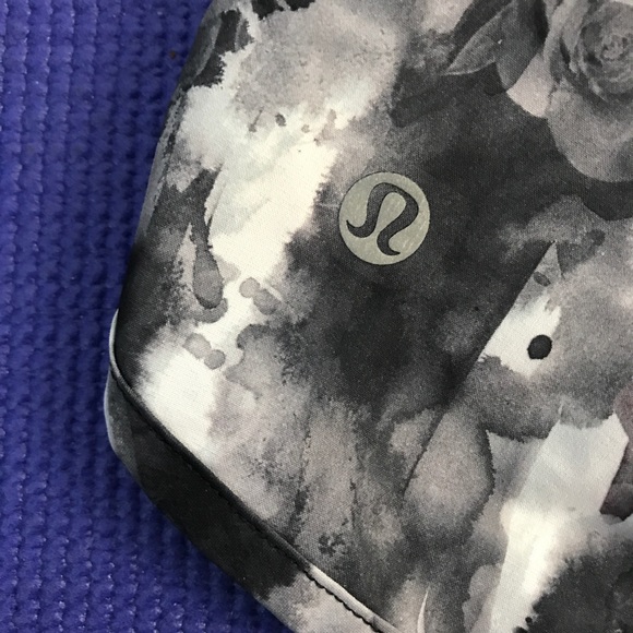 Lululemon Speed Short - Picture 3 of 5