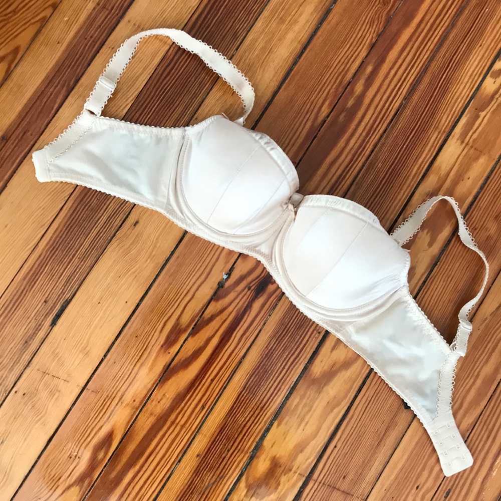 Wellfitting Liftsational Classic Demi in Beige