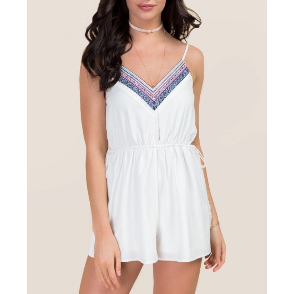 NWT Blue Rain Embroidered Tassel White Romper