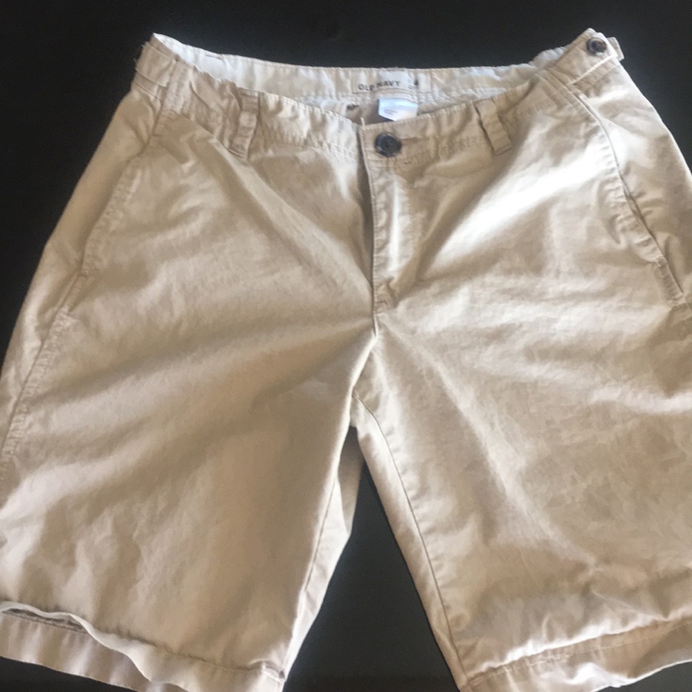 Khaki Shorts from Old Navy. Size 4