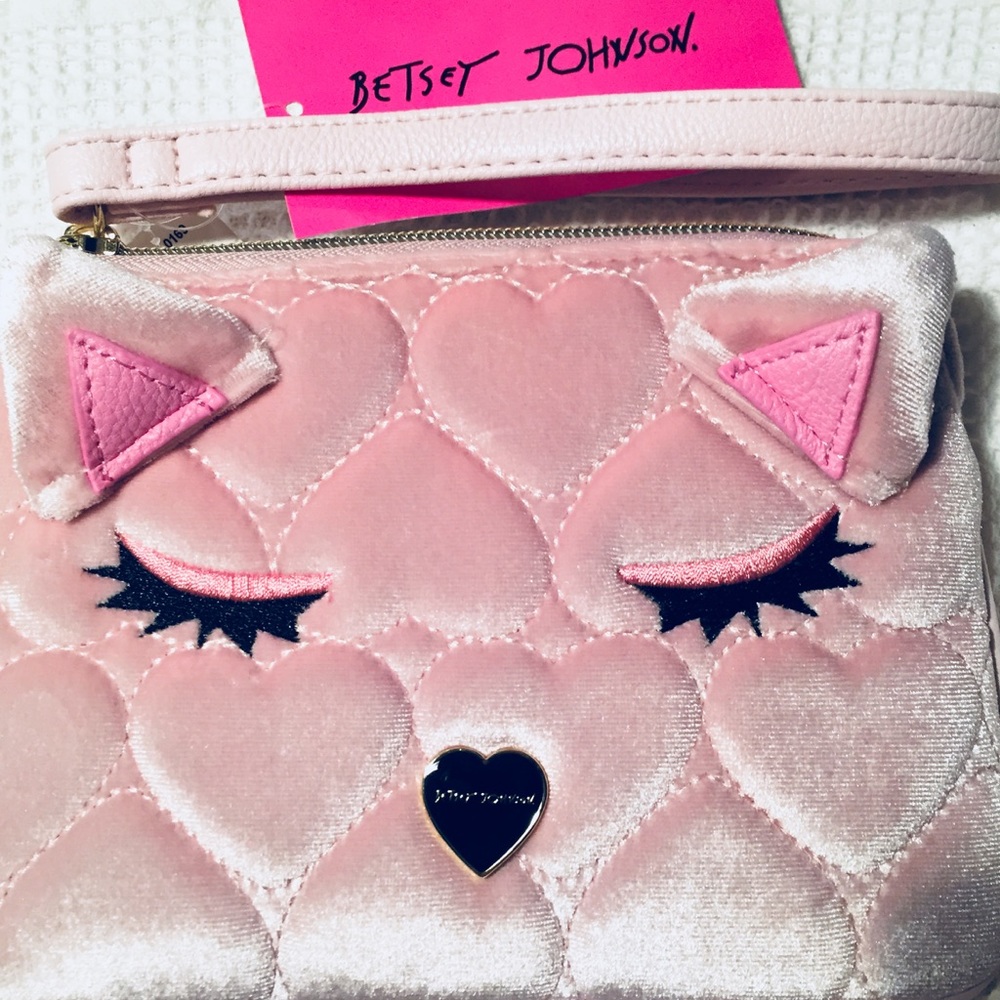 NEW Betsey Johnson Authentic Wristlet Sleepy Kitty - Picture 1 of 7