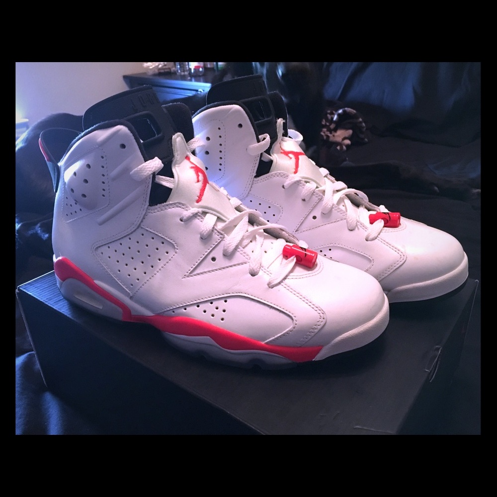 Air Jordan Retro 6